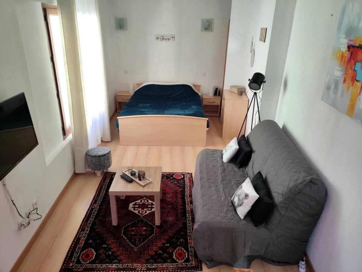 Confortable Maison De Village En Pierre Typique Moltig les Bains Eksteriør bilde