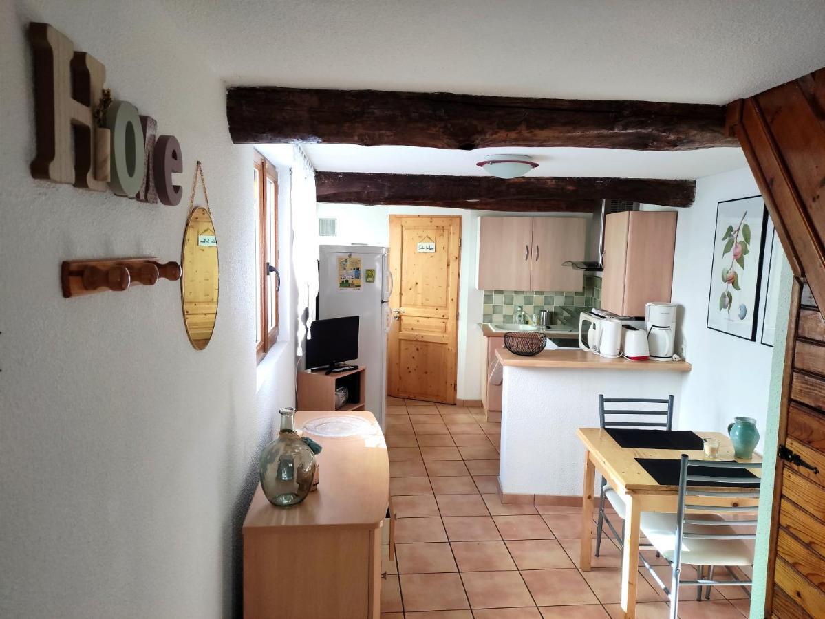 Confortable Maison De Village En Pierre Typique Moltig les Bains Eksteriør bilde