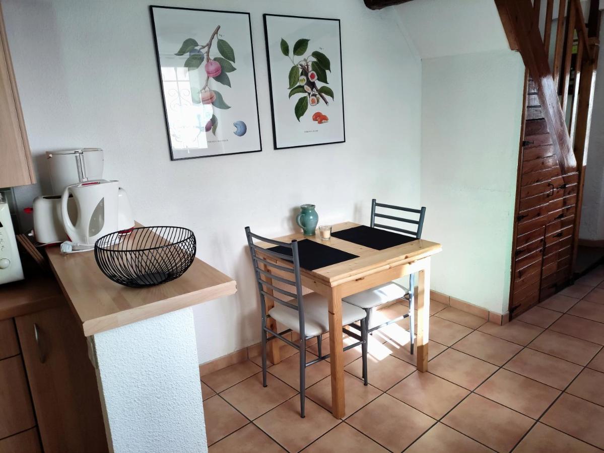 Confortable Maison De Village En Pierre Typique Moltig les Bains Eksteriør bilde
